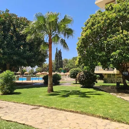 Apartment Iris Pool And Garden *